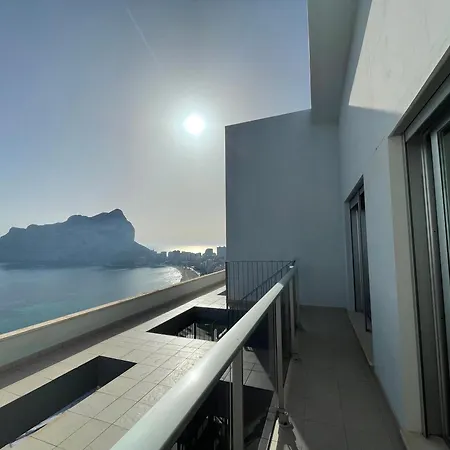 Entremares - Grupo Antonio Perles *