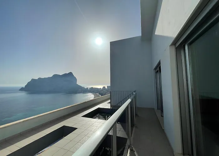 Entremares - Grupo Antonio Perles *