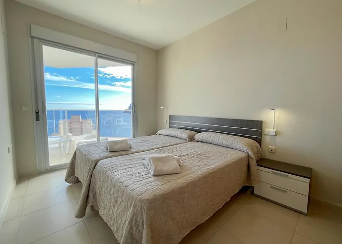 Entremares - Grupo Antonio Perles