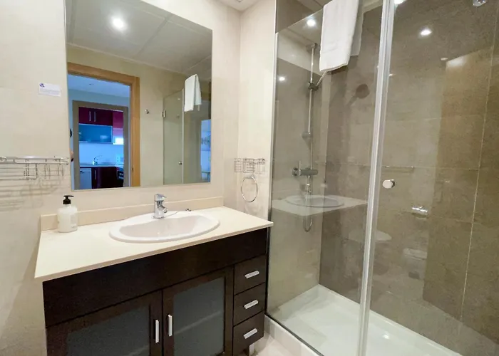 Entremares - Grupo Antonio Perles Calpe